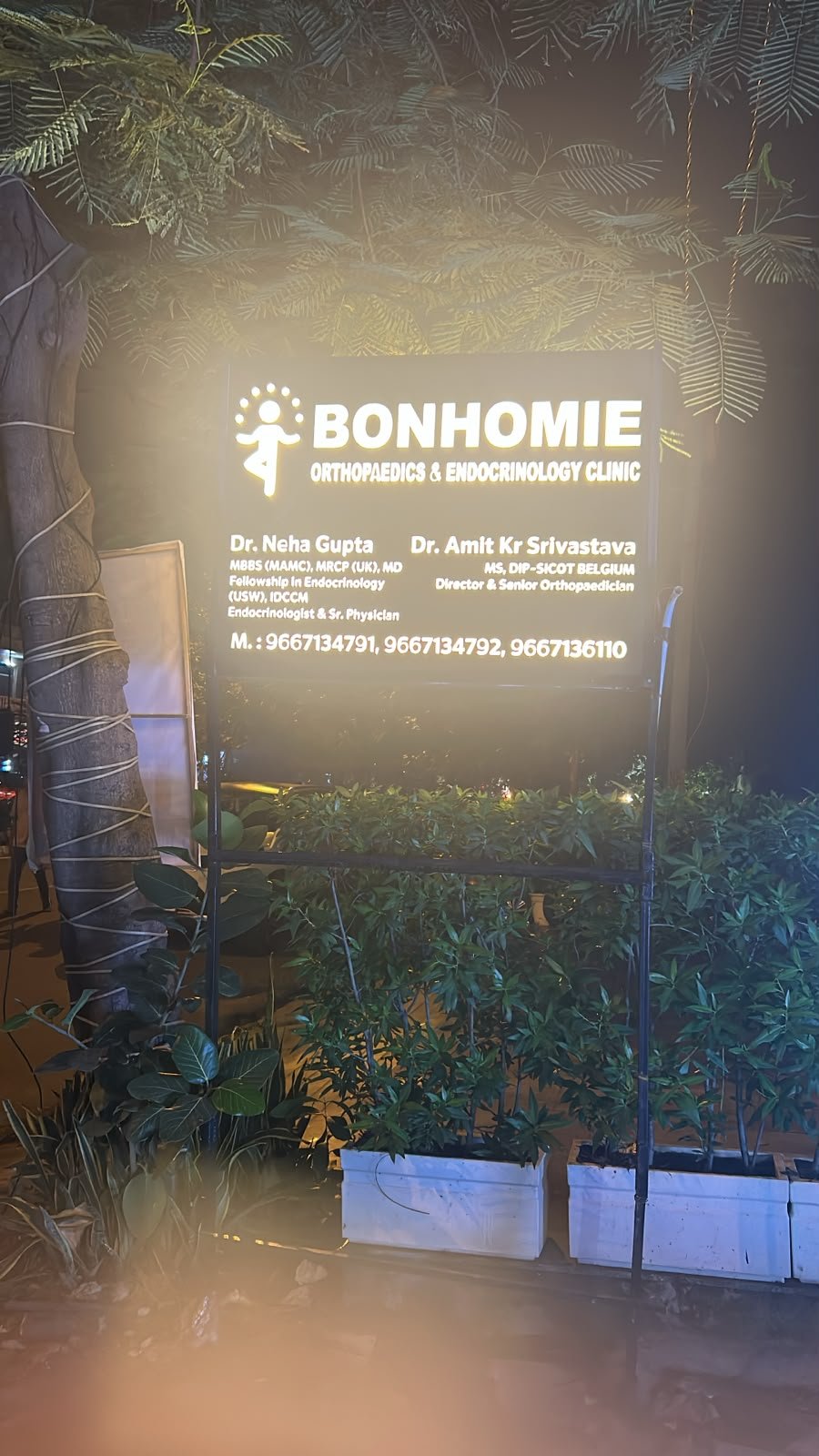 Bonhomie Clinic Yojna Vihar Delhi